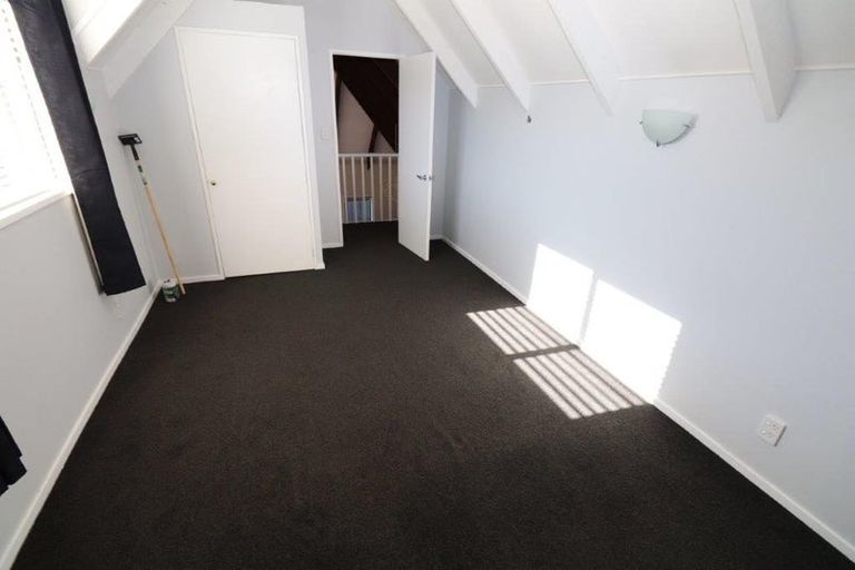Photo of property in 31a Larch Place, Casebrook, Christchurch, 8051