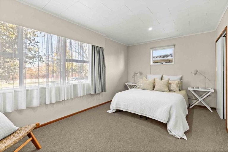 Photo of property in 12 Lyttelton Crescent, Tamatea, Napier, 4112