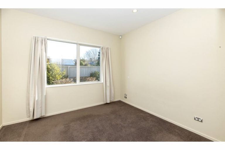 Photo of property in 1/6 Kauri Street, Riccarton, Christchurch, 8041