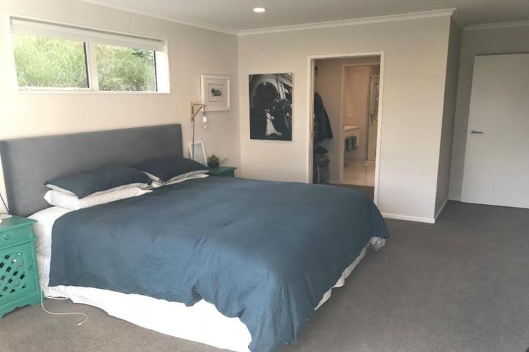Photo of property in 21 Westerley Place, Long Bay, Auckland, 0630
