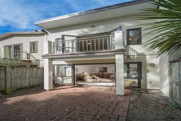 Photo of property in The Grange, 22/92 Bush Road, Albany, Auckland, 0632