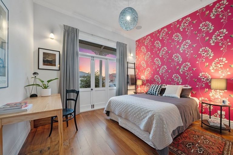 Photo of property in 4 Torless Terrace, Thorndon, Wellington, 6011