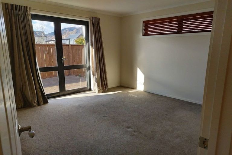 Photo of property in 74 Howards Drive, Lake Hayes, Queenstown, 9304