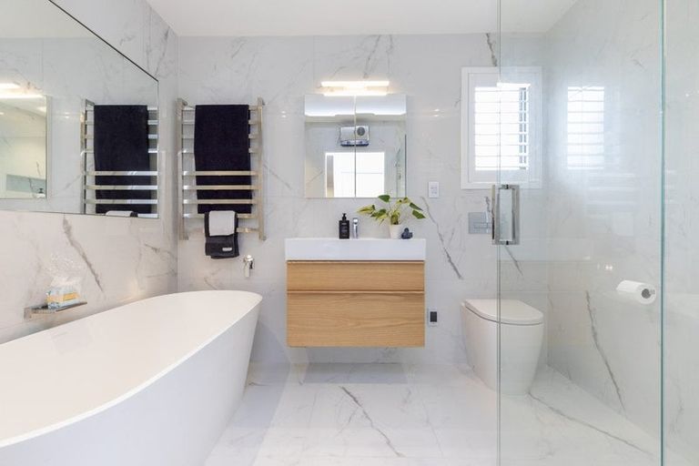 Photo of property in 27b Bryndwr Road, Fendalton, Christchurch, 8052