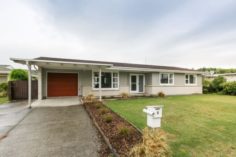 Photo of property in 8 Crichton Place, Taradale, Napier, 4112