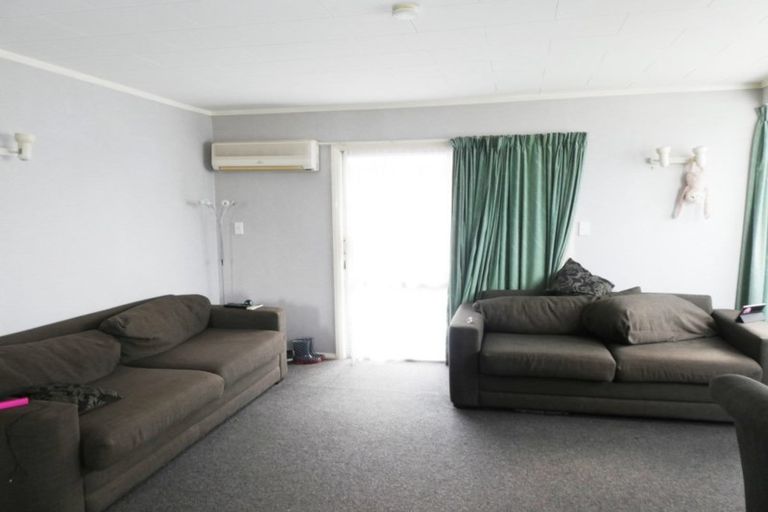 Photo of property in 14 Haselden Street, Westport, 7825