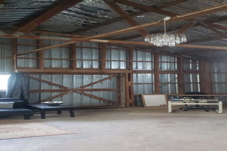 Photo of property in 33 Montgomerys Road, Little River, 7591