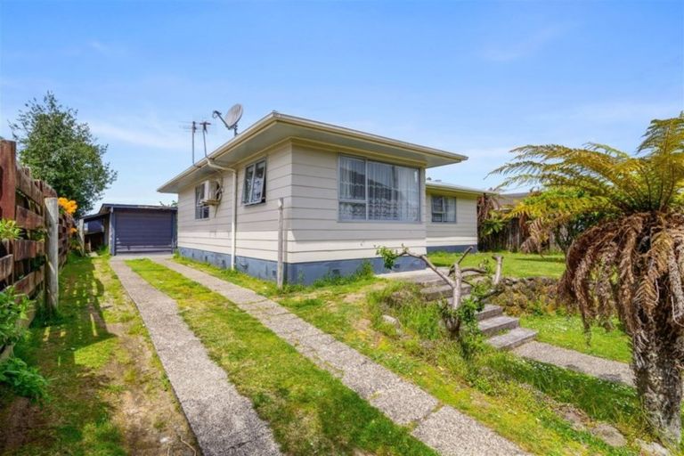Photo of property in 23 Mallard Drive, Selwyn Heights, Rotorua, 3015