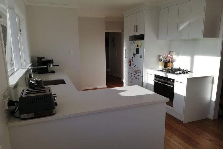 Photo of property in 14 Rutherford Street, Chedworth, Hamilton, 3210