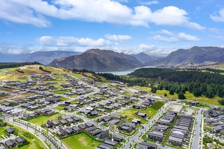 Photo of property in Northlake, 7 Lindis Road, Wanaka, 9305