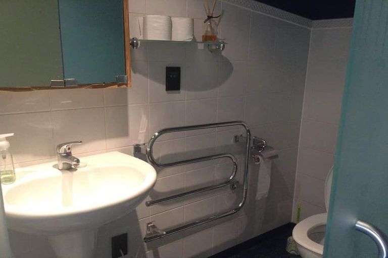 Photo of property in Qba Apartments, 4n/51 Webb Street, Mount Cook, Wellington, 6011