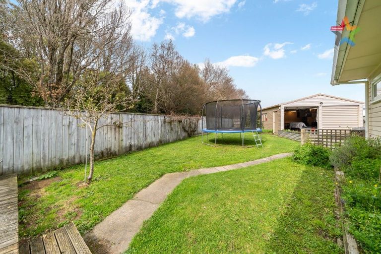 Photo of property in 5 Longfellow Street, Trentham, Upper Hutt, 5018