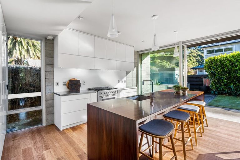Photo of property in 20 Augusta Street, Redcliffs, Christchurch, 8081