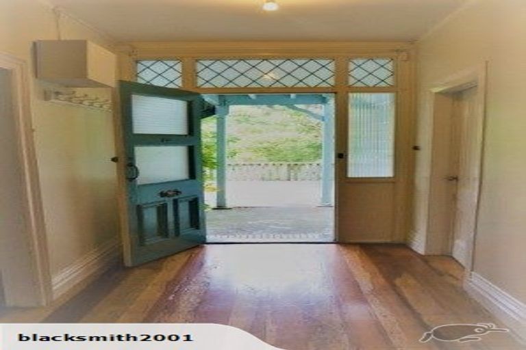 Photo of property in 3/106 Glenmore Street, Northland, Wellington, 6012