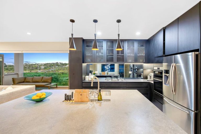 Photo of property in 26 Remuremu Street, Long Bay, Auckland, 0630