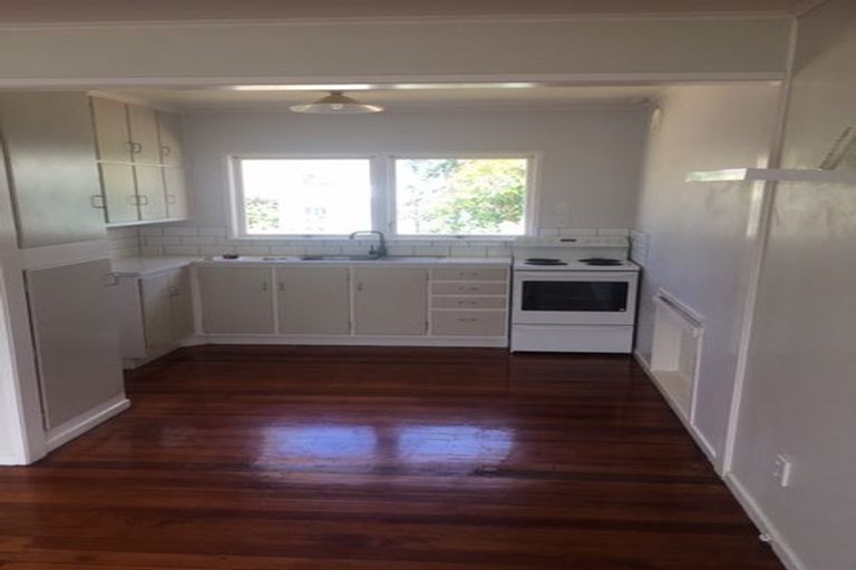 Photo of property in 2/23 Aramoana Avenue, Devonport, Auckland, 0624