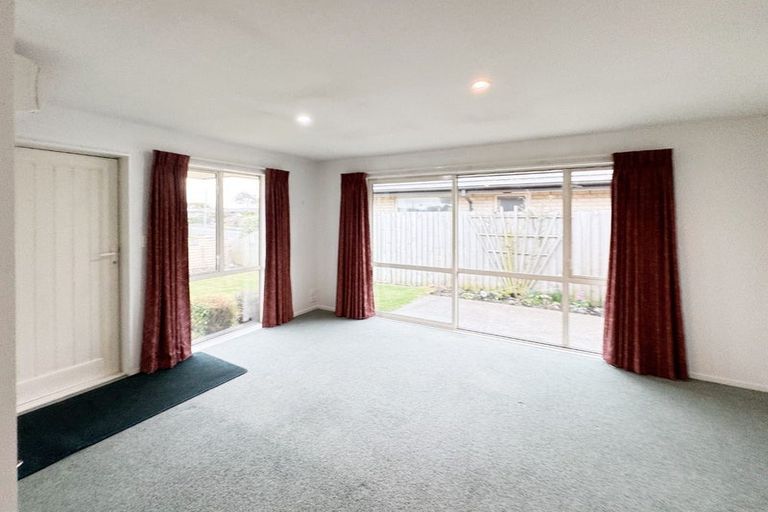 Photo of property in 6 Oakridge Street, Halswell, Christchurch, 8025