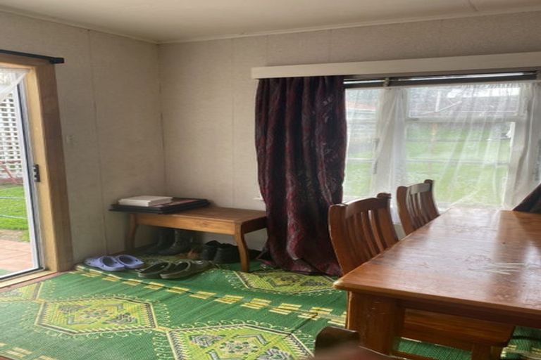 Photo of property in 5 Plymouth Street, Roslyn, Palmerston North, 4414