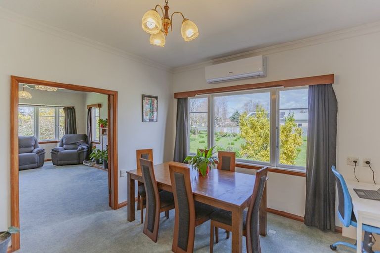 Photo of property in 2070 State Highway 2, Waipukurau, 4285