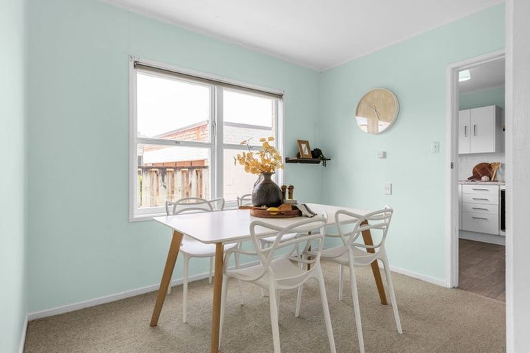 Photo of property in 58 Vardon Road, St Andrews, Hamilton, 3200