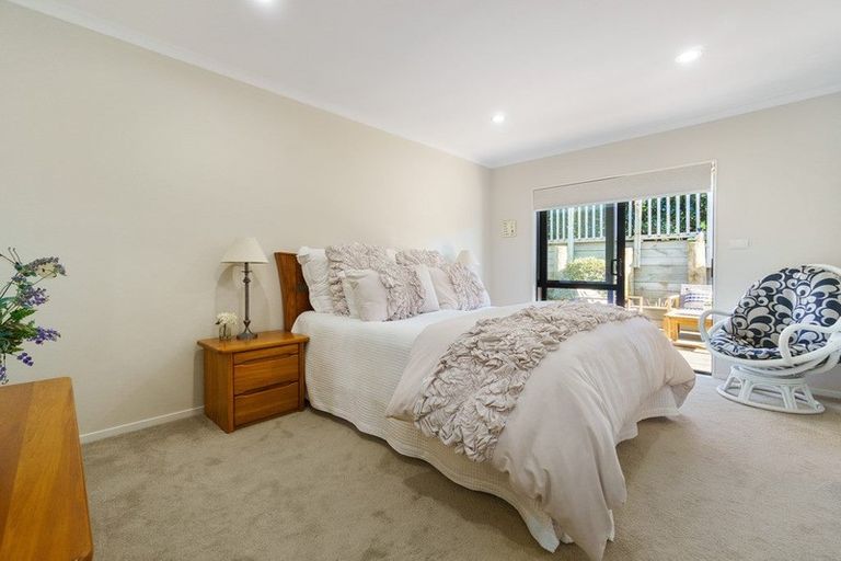 Photo of property in 8 Laylin Place, Pukekohe, 2120