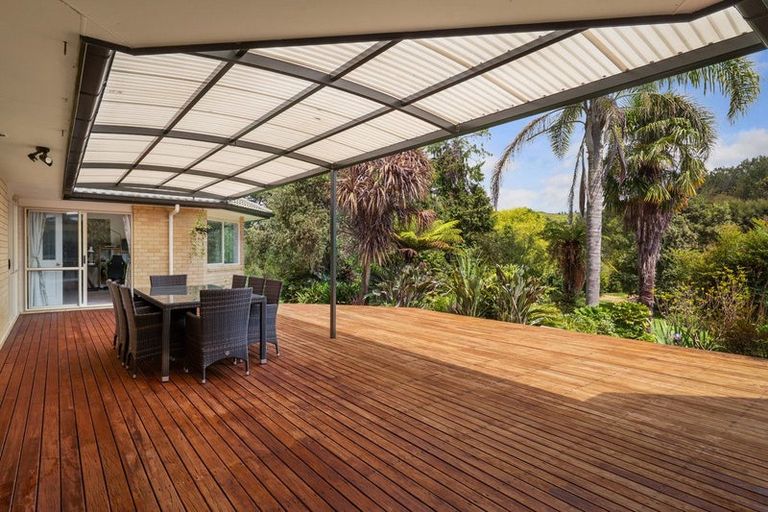Photo of property in 27 Canon Road, Tanners Point, Katikati, 3170
