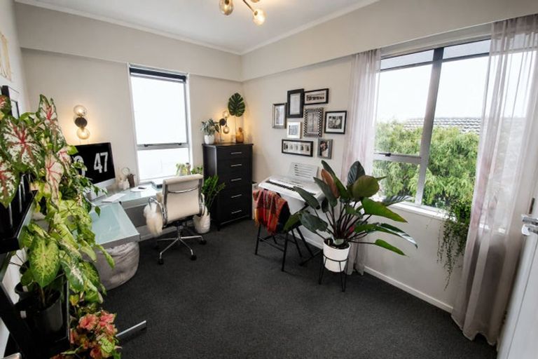 Photo of property in 178 Orangi Kaupapa Road, Northland, Wellington, 6012
