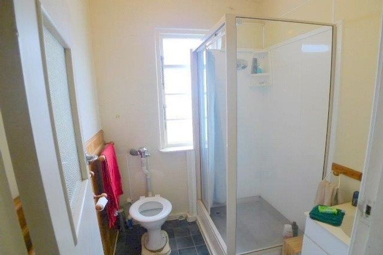 Photo of property in Norton Flats, 302u3 Willis Street, Aro Valley, Wellington, 6011