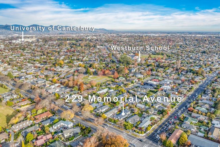 Photo of property in 229 Memorial Avenue, Burnside, Christchurch, 8053