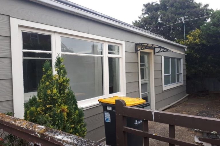 Photo of property in 683b Castle Street, North Dunedin, Dunedin, 9016