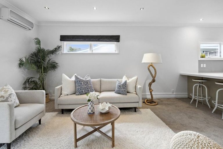 Photo of property in 41 Cluny Road, Plimmerton, Porirua, 5026