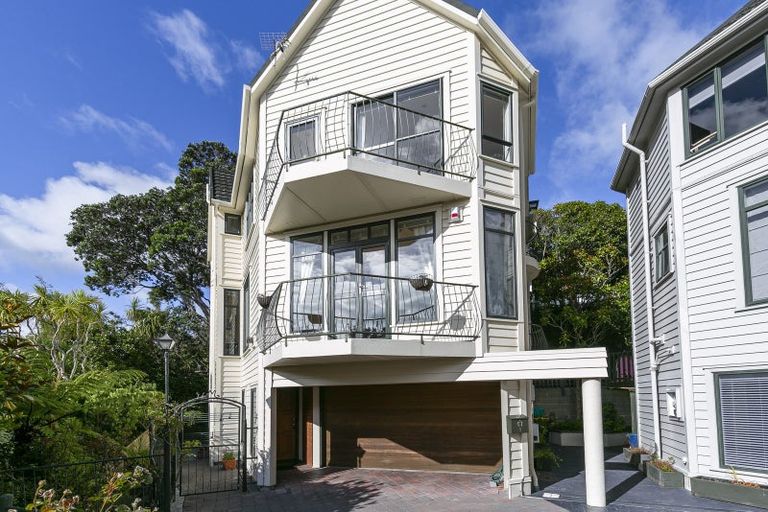 Photo of property in 67u3 Bolton Street, Kelburn, Wellington, 6012