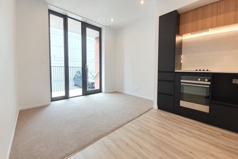 Photo of property in 5/235 Madras Street, Christchurch Central, Christchurch, 8011