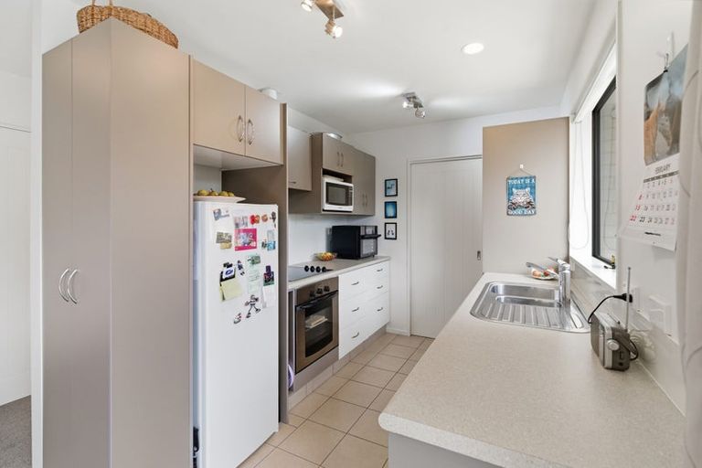 Photo of property in 4/19 Tower Street, Hornby, Christchurch, 8042