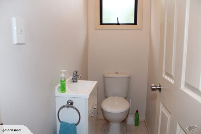Photo of property in 14 Walter Macdonald Street, Howick, Auckland, 2014