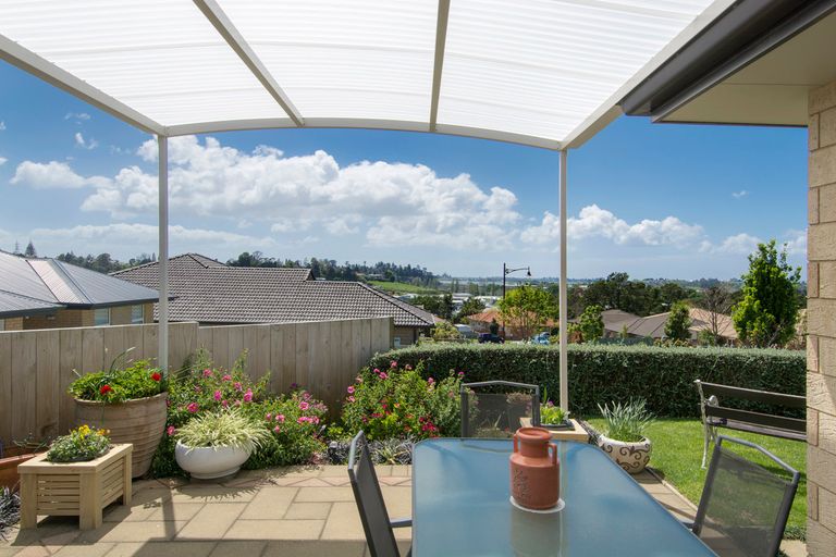 Photo of property in 23 Merlot Drive, Pyes Pa, Tauranga, 3112
