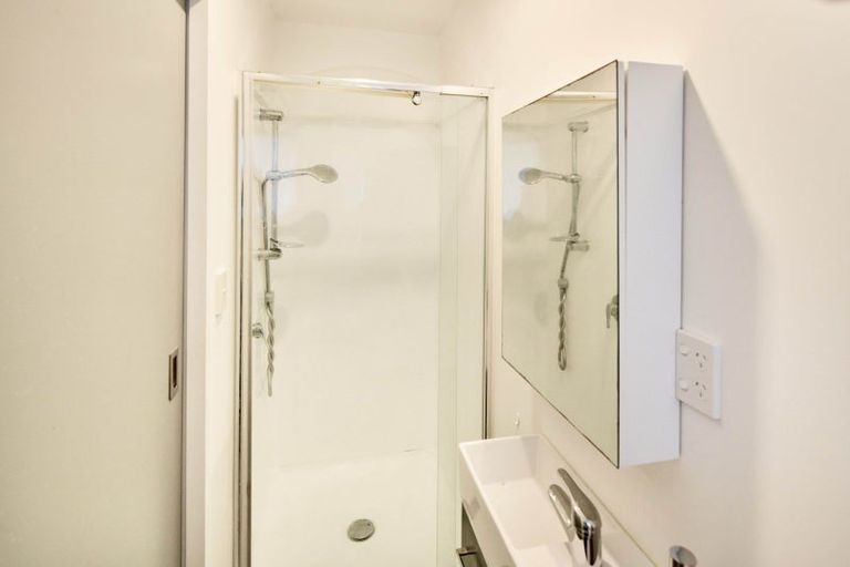 Photo of property in 3a Chester Road, Tawa, Wellington, 5028