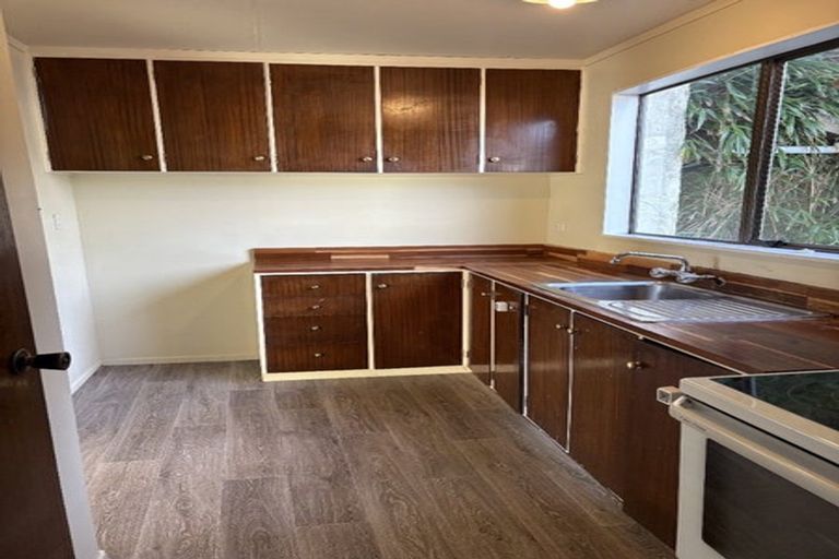 Photo of property in 9b Ironside Road, Johnsonville, Wellington, 6037