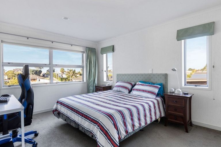 Photo of property in 220a Valley Road, Mount Maunganui, 3116