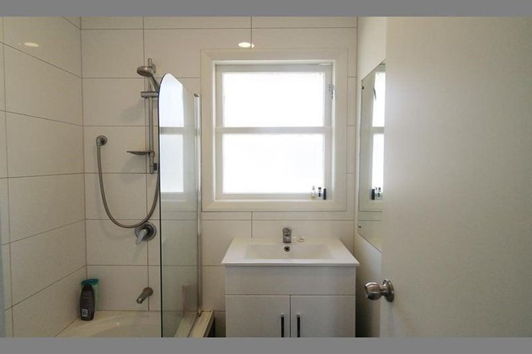 Photo of property in 11 Mcdougall Street, Manurewa East, Auckland, 2102