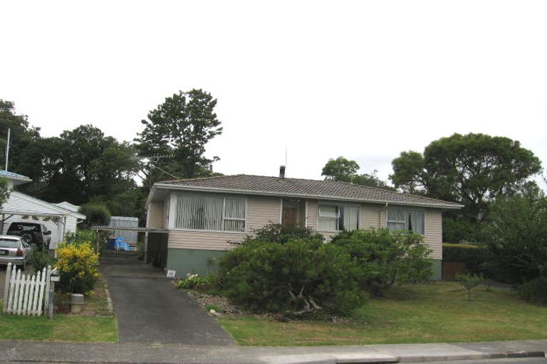 Photo of property in 50 Hellyers Street, Birkdale, Auckland, 0626