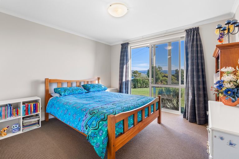 Photo of property in 28 Titri Road, Waihola, Outram, 9073