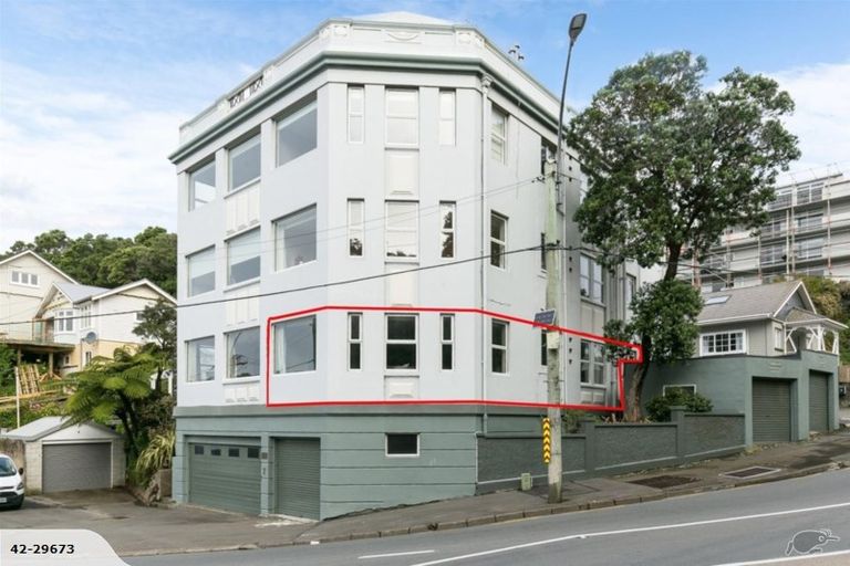 Photo of property in 2u1 Brooklyn Terrace, Brooklyn, Wellington, 6021