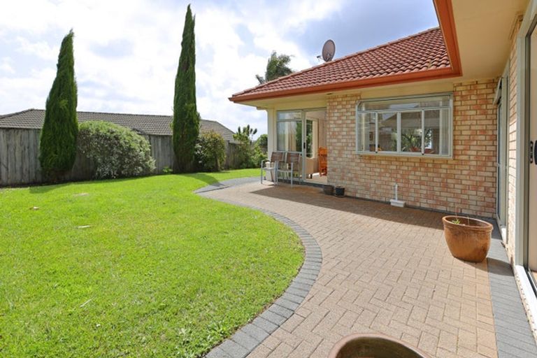 Photo of property in 32 Highfields Terrace, Henderson, Auckland, 0612