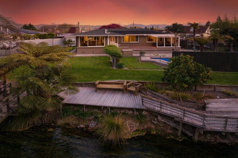 Photo of property in 71 Nelson Street, Springlands, Blenheim, 7201