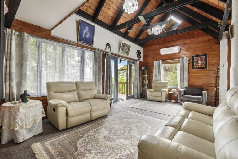 Photo of property in 9 Poplar Road, Stanmore Bay, Whangaparaoa, 0932