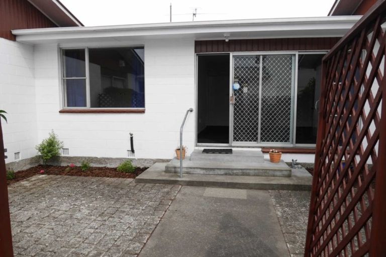 Photo of property in 14 Suffolk Street, Phillipstown, Christchurch, 8011