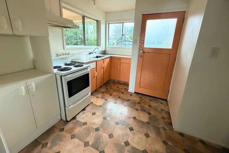 Photo of property in 18 Hogg Crescent, Masterton, 5810