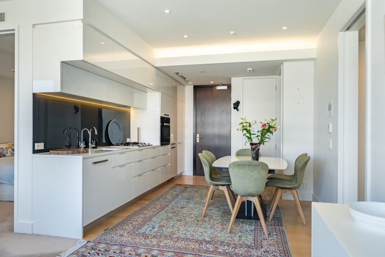 Photo of property in 807/1u Market Lane, Wellington Central, Wellington, 6011