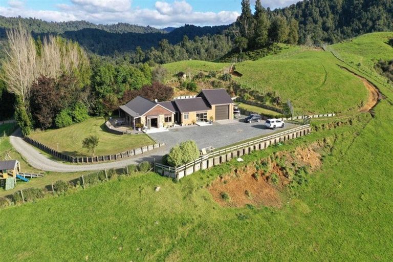 Photo of property in 1394 No 3 Road, Te Puke, 3183